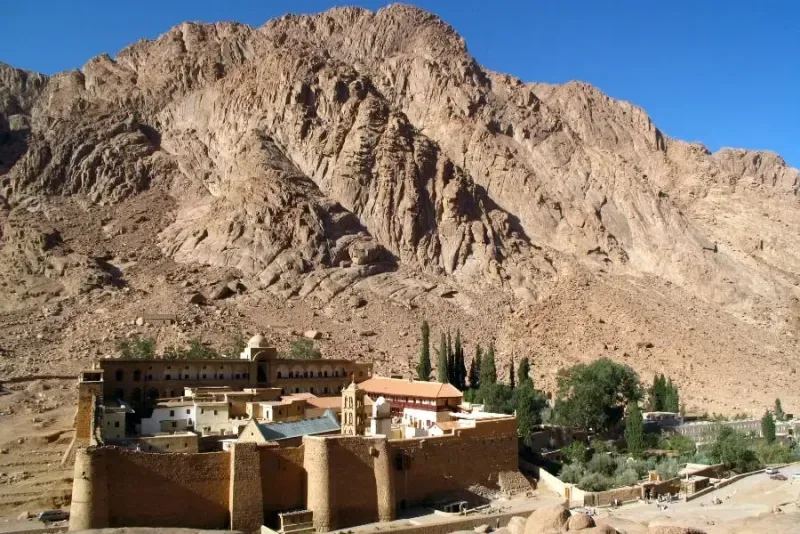 Sharm El Sheikh adventure tour to Mount Sinai and Colored Canyon